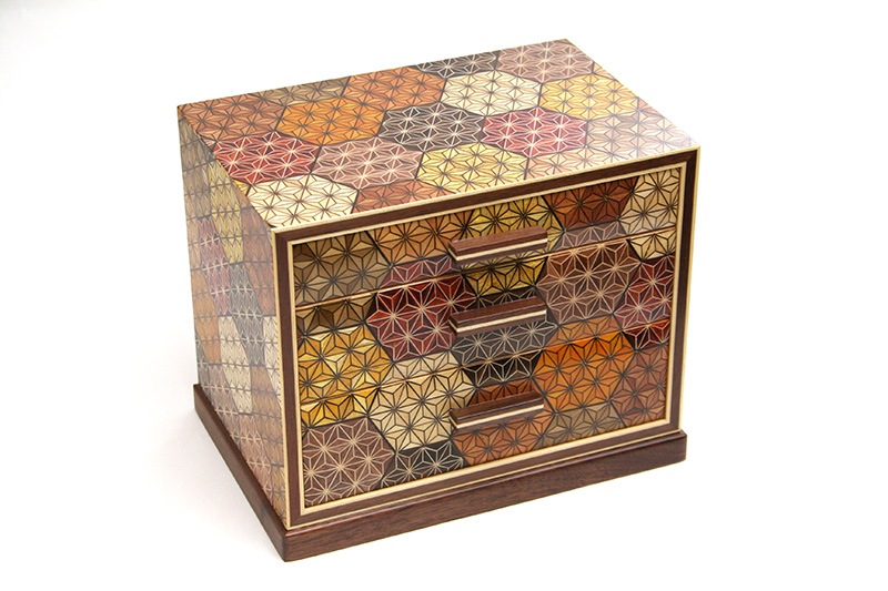 7寸三ッ引き出し（亀甲） | 小引き出し | 寄木細工専門店 箱根丸山物産