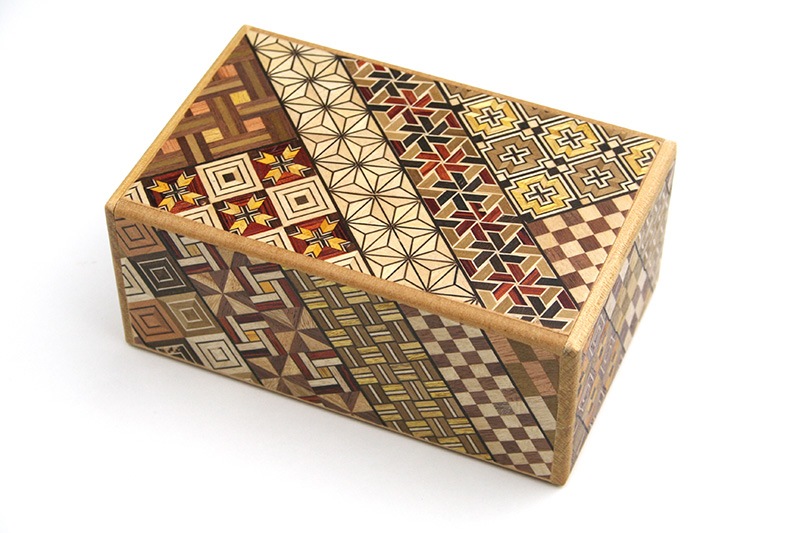 秘密箱10回仕掛け 5寸音入り | 秘密箱 | 寄木細工専門店 箱根丸山物産