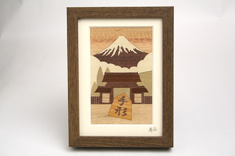 �ھ��ȡ�Ȣ���ؽ�