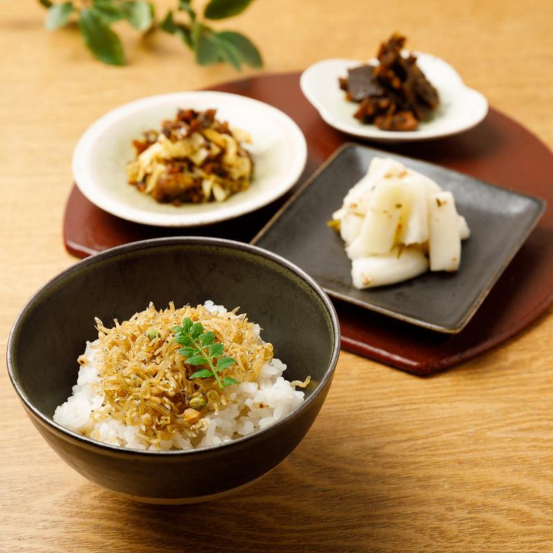 そばの実ちりめん（冷凍）