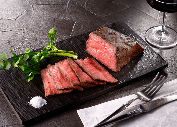 松阪牛シルクローストビーフ（モモ）