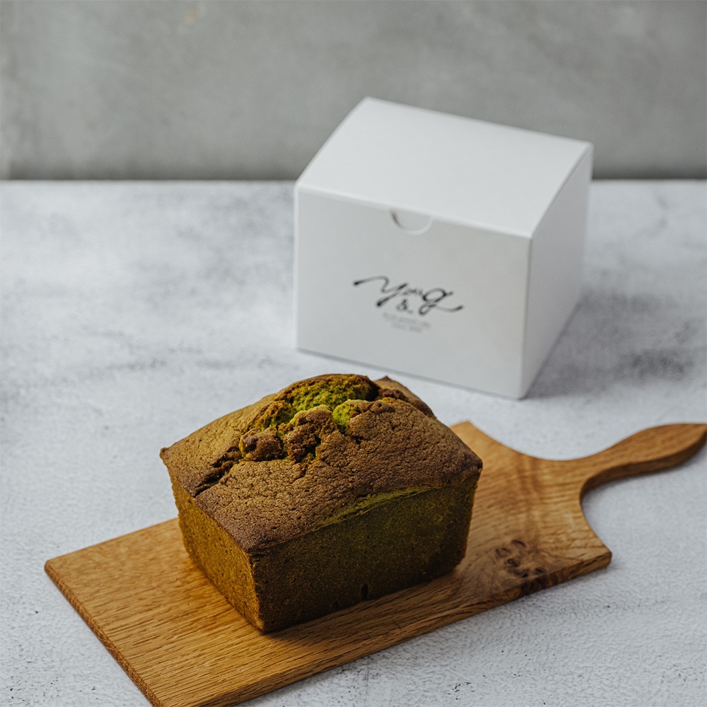 国産茶葉が濃厚に香る抹茶パウンド