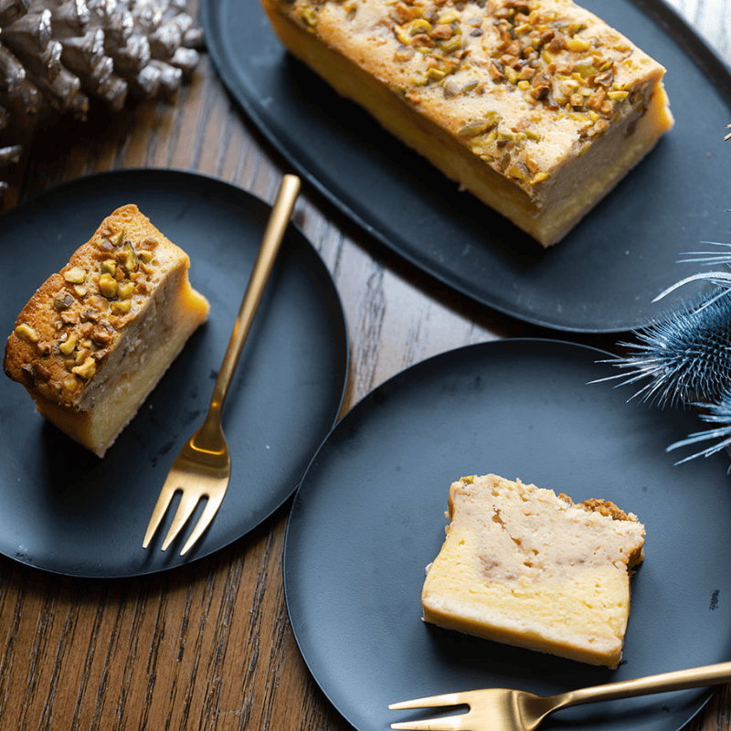 “食べる宝石”ミガキイチゴのクリスマスガトーブラン【数量限定】