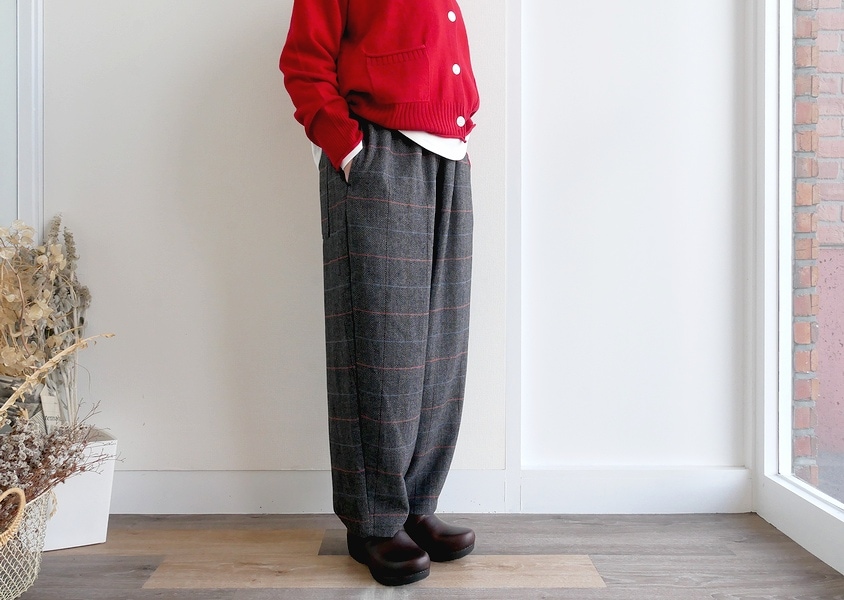 【mao made(マオメイド)＊ヘリンボーンチェックゆったりサイズのテーパードパンツ(3色)】