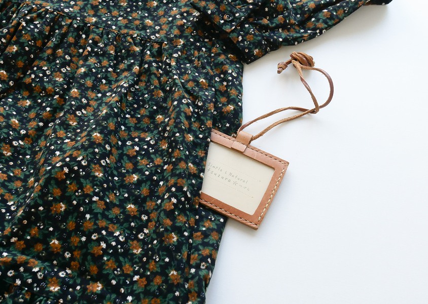 ista-ire（イスタイーレ）＊起毛フラワープリントティアードワンピース