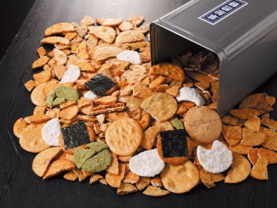 割れせん草加せんべい1.8kgセット（一斗缶入り) | お菓子・スイーツ