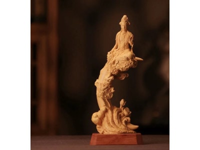 黄楊彫り 水月観音 | 開運・縁起物 | 優生活