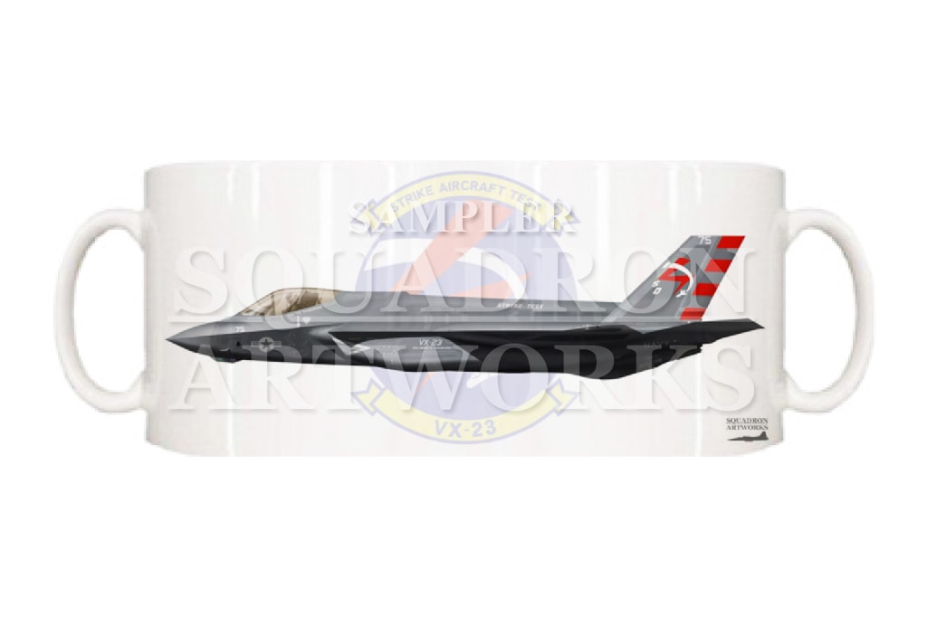 マグカップ　F-35C　LightningⅡ　“CF-05”
