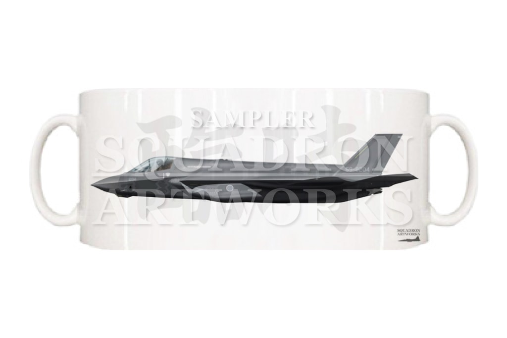 マグカップ　F-35B　LightningⅡ　新田原基地　臨時F-35B飛行隊　“59-8204”