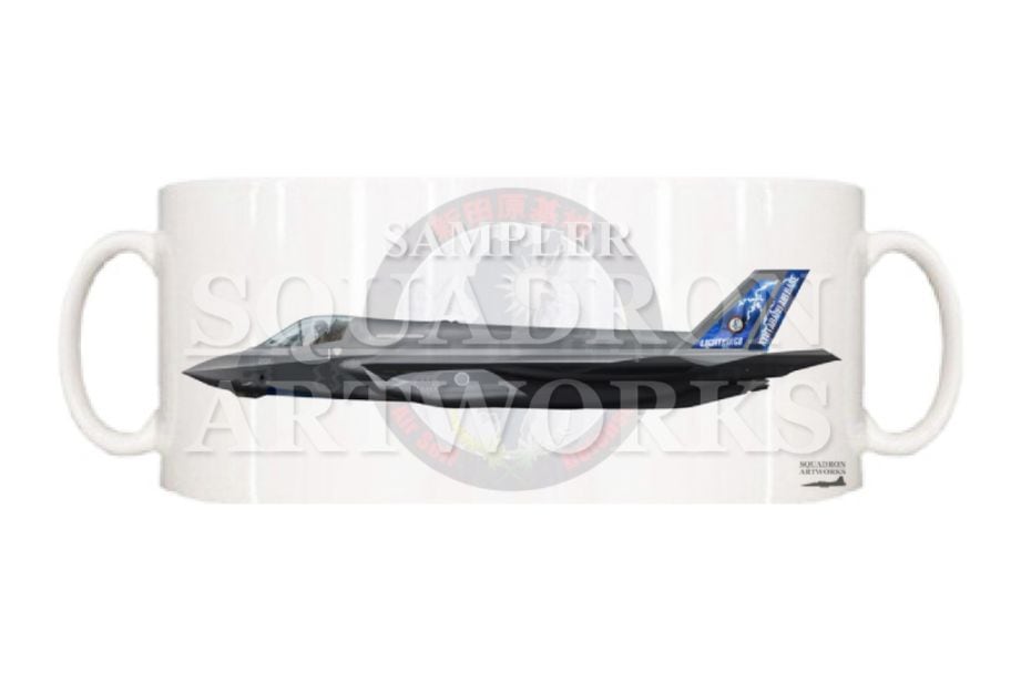 マグカップ　F-35B　LightningⅡ　新田原基地　臨時F-35B飛行隊　記念塗装機　“59-8201”