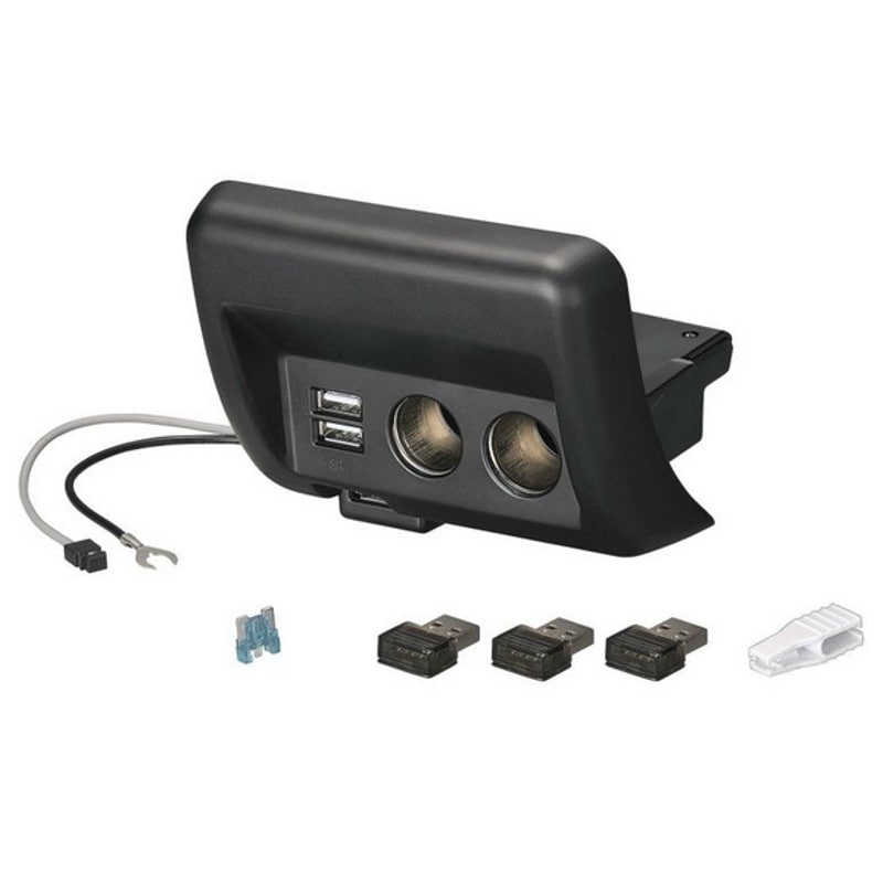 NZ585 カーメイト 純正級 電源増設ユニット エブリイ ( DA17 )専用 2ソケット ＋ 2USB + フットライトUSBスポット 【送料無料】