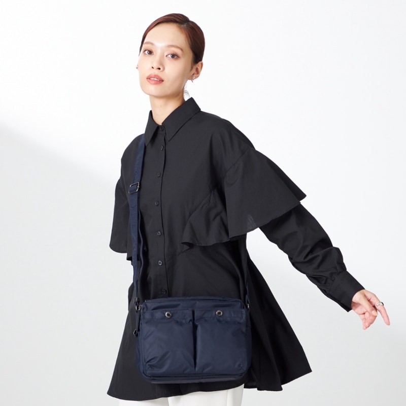 ダブルホックポケットショルダー