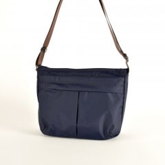 ナイロンタフタショルダーバッグ　ミディアム