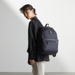 【ナイロンタフタ×リサイクルレザー】デイリーリュック