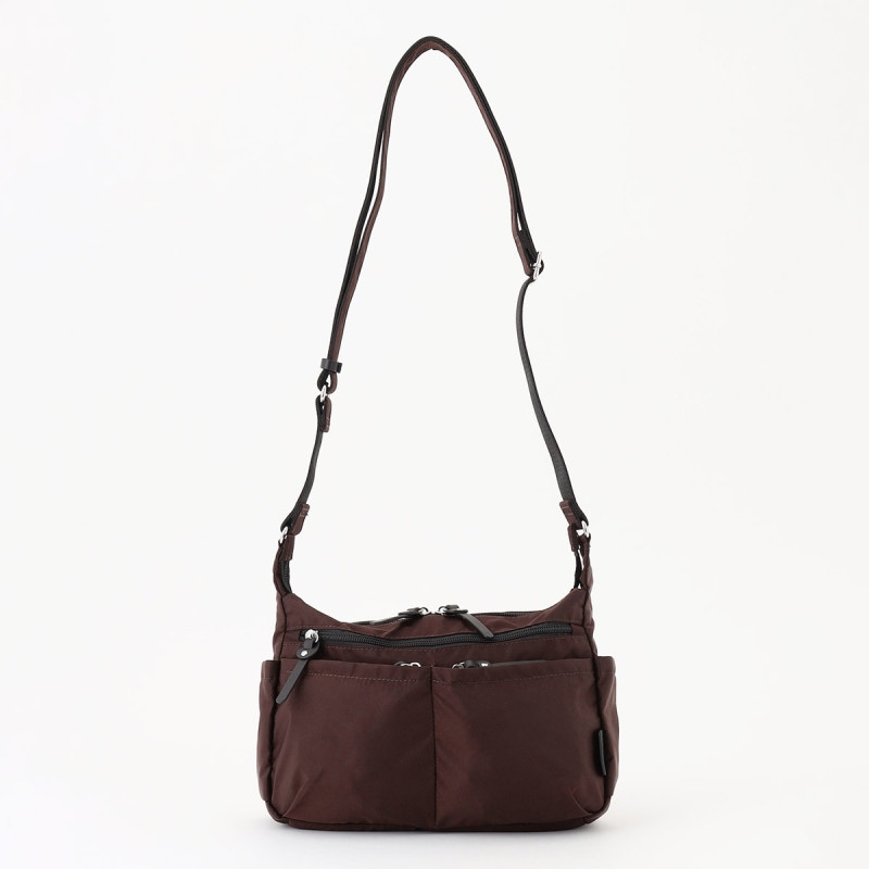 トリプルポケットベーシックショルダー