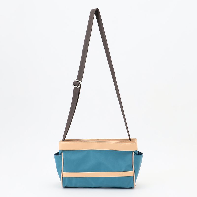 7月お値引き価格★★★youmg & olseuのバック 7月お値引き価格youmg & olseuのバック 7月お