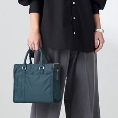 ツイルナイロン　スクエアトート　Sサイズ