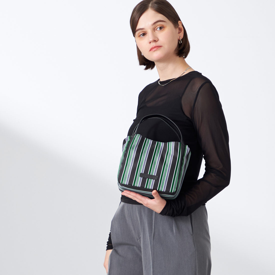 7月お値引き価格youmg & olseuのバック 7月お