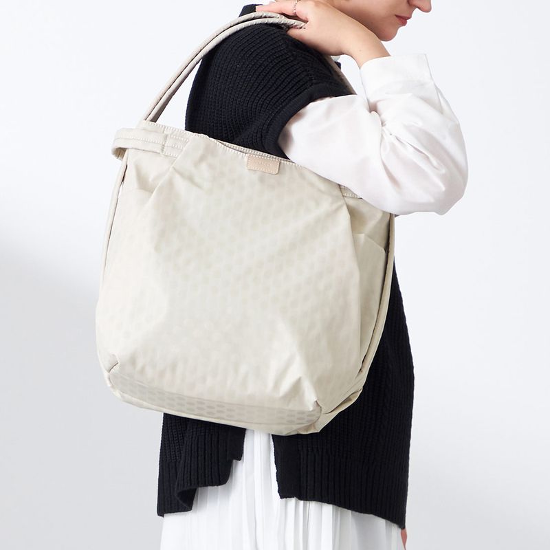 【大人のおしゃれ手帖11月号掲載】市川実和子×Y'SACCS ドット2WAYリュック