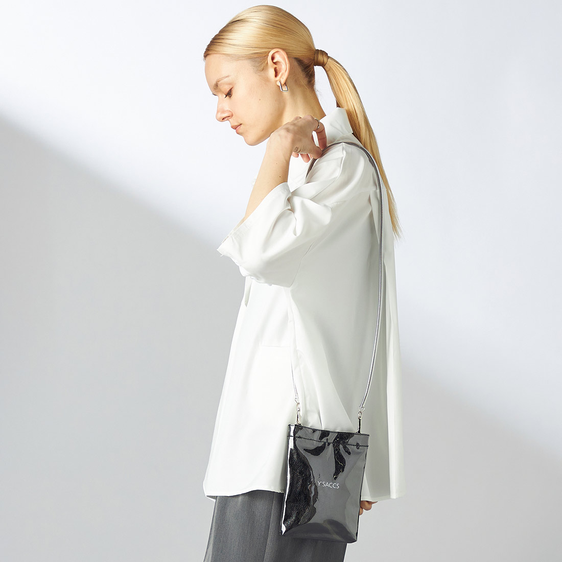 PVCメタリックショルダーバッグ