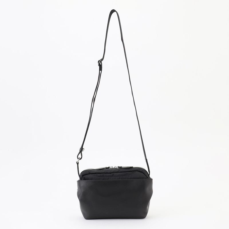 シルキーリュクスショルダーバッグ