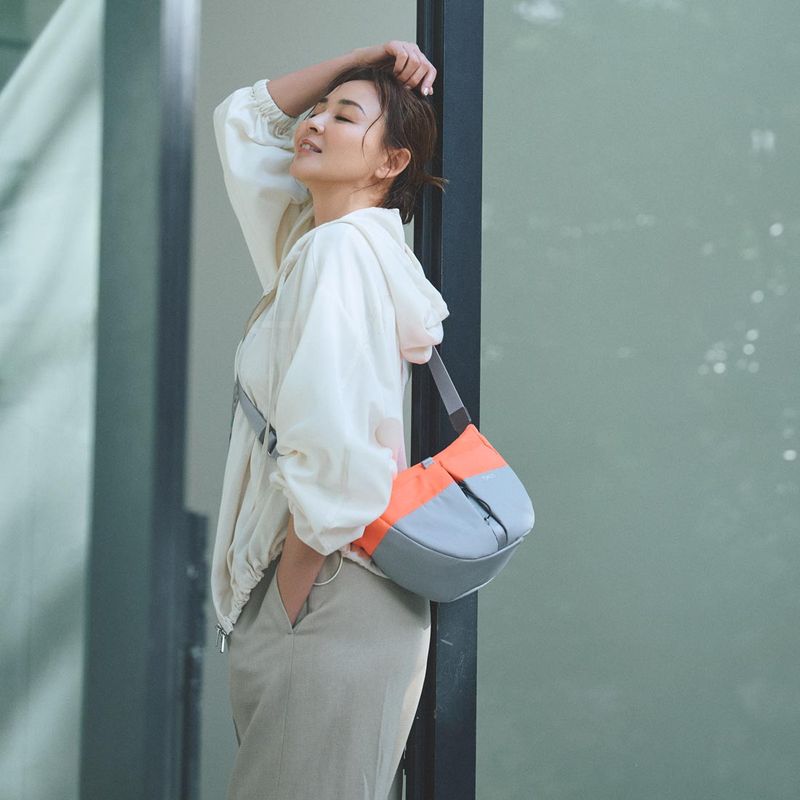 Y’SACCS×SHIHO COLONE(コロン）コンビカラーショルダーバッグ