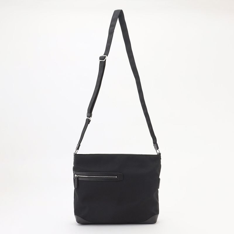 アシメファスナーポケットショルダー