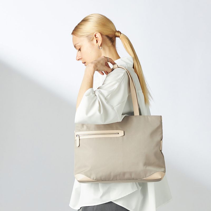 アシメファスナーポケットトート