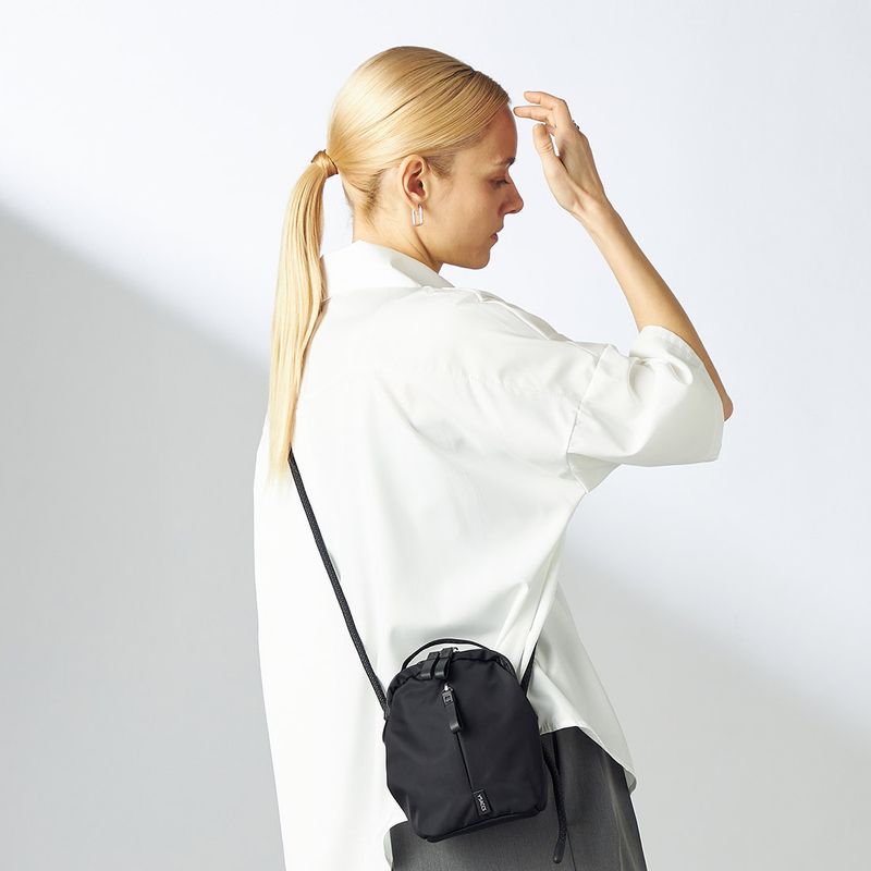 WELLBA ミニショルダーバッグ