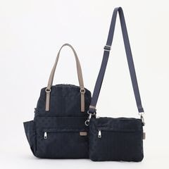 はっ水ドットジャガードポーチ付きリュックサック