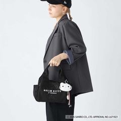 【Y'SACCS×HELLO KITTY】ハローキティフェイスポーチ付きトートS