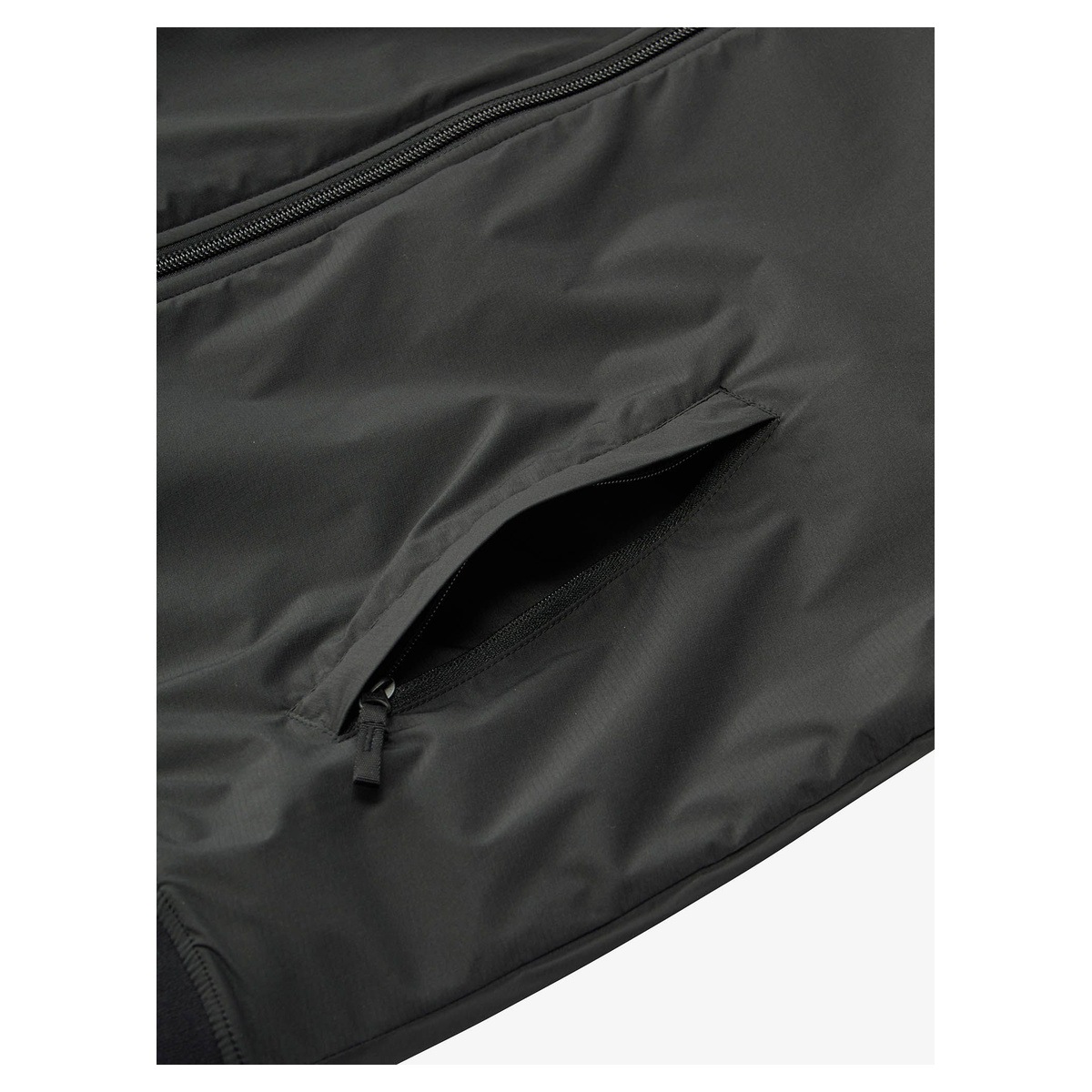 THE NORTH FACE REVERSIBLE TECH AIR ROUNDNECK JACKET NTW62580