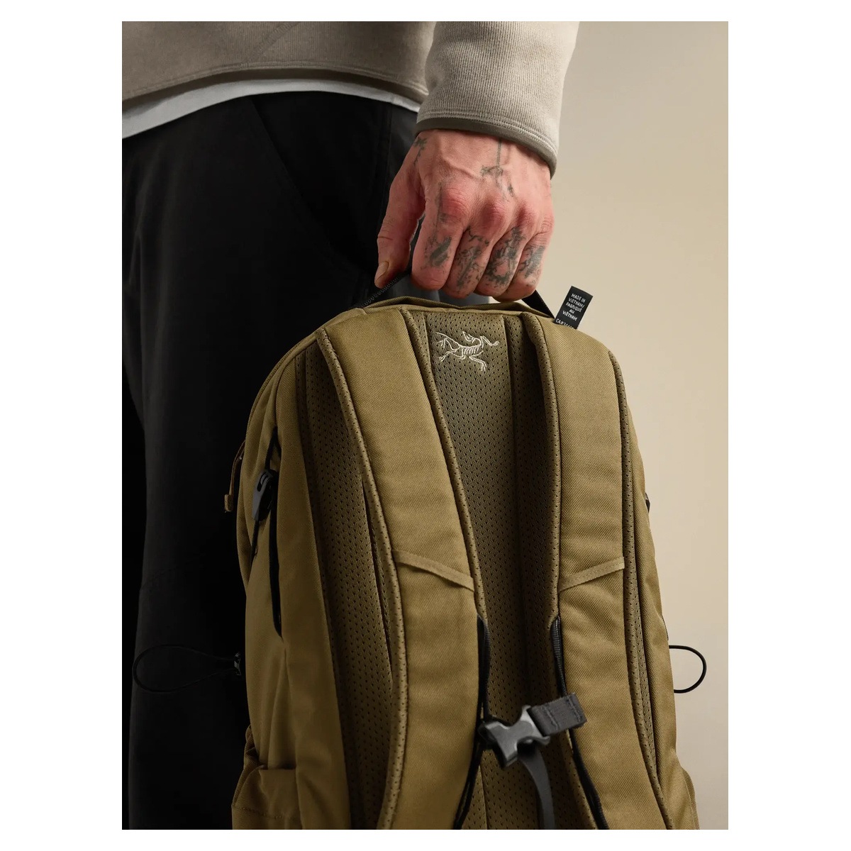 ARC’TERYX Mantis 16 Backpack X00001063614