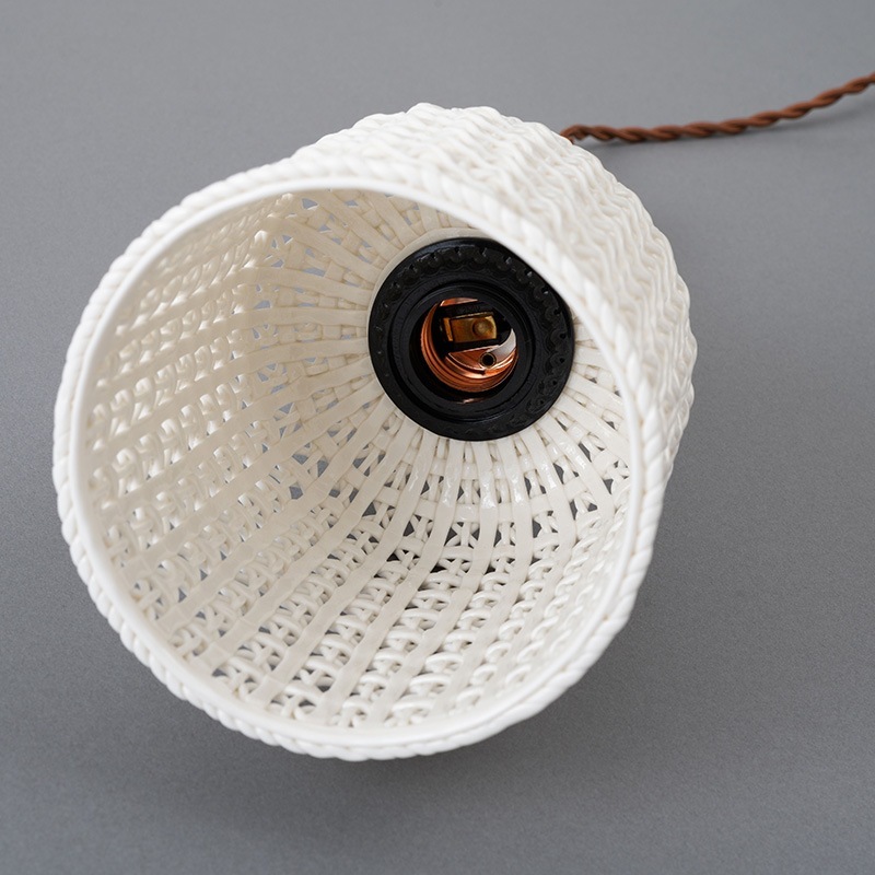 �ڥ����ȥ饤�� E26���� LED�ŵ��б� LHT-753 1�� �߲����� ������Ĺ1m ƫ�亮������ 60W��Ǯ�ŵ��դ� ��ë AZUMAYA ����Բ�