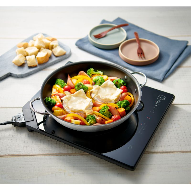 �ݰ��ޥۡ��ӥ� IH���å��󥰥ҡ����� EZ-KG26-BA �֥�å� 1300W ���IH�ҡ����� ���� IHĴ���� �ե�ե�å� ���饹�ȥåץץ졼�� �вø�9�ʳ� ZOJIRUSHI