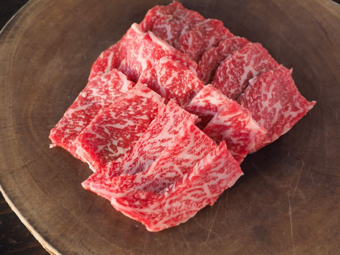 はなが牛ロース 焼肉用 (約200g）