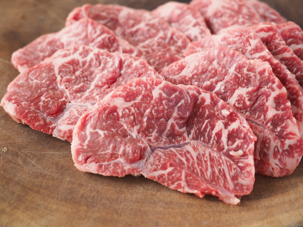 はなが黒牛タワラ (約200g）