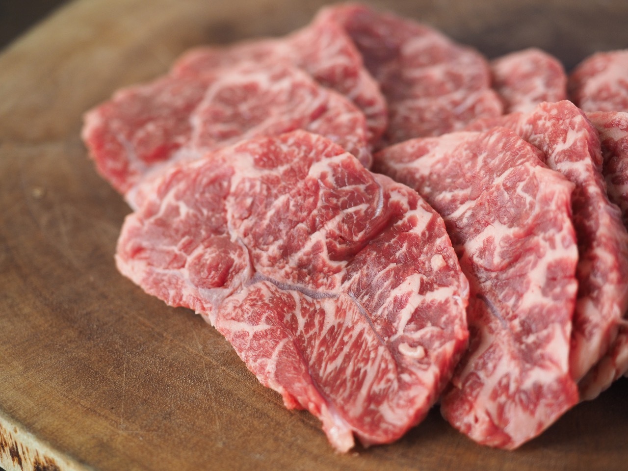 はなが黒牛タワラ (約200g）