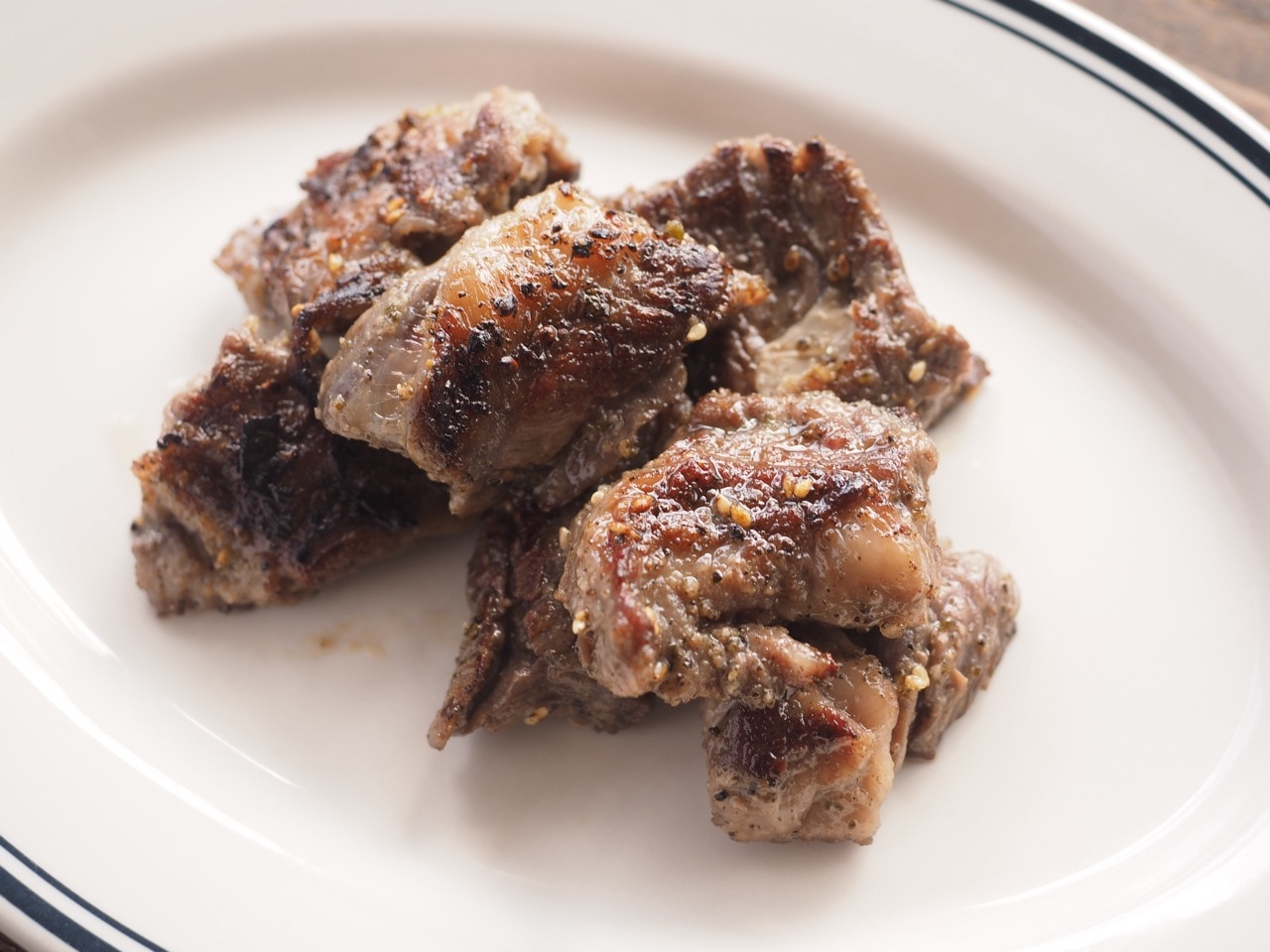 やみつき塩カルビ  焼肉用(約150g）