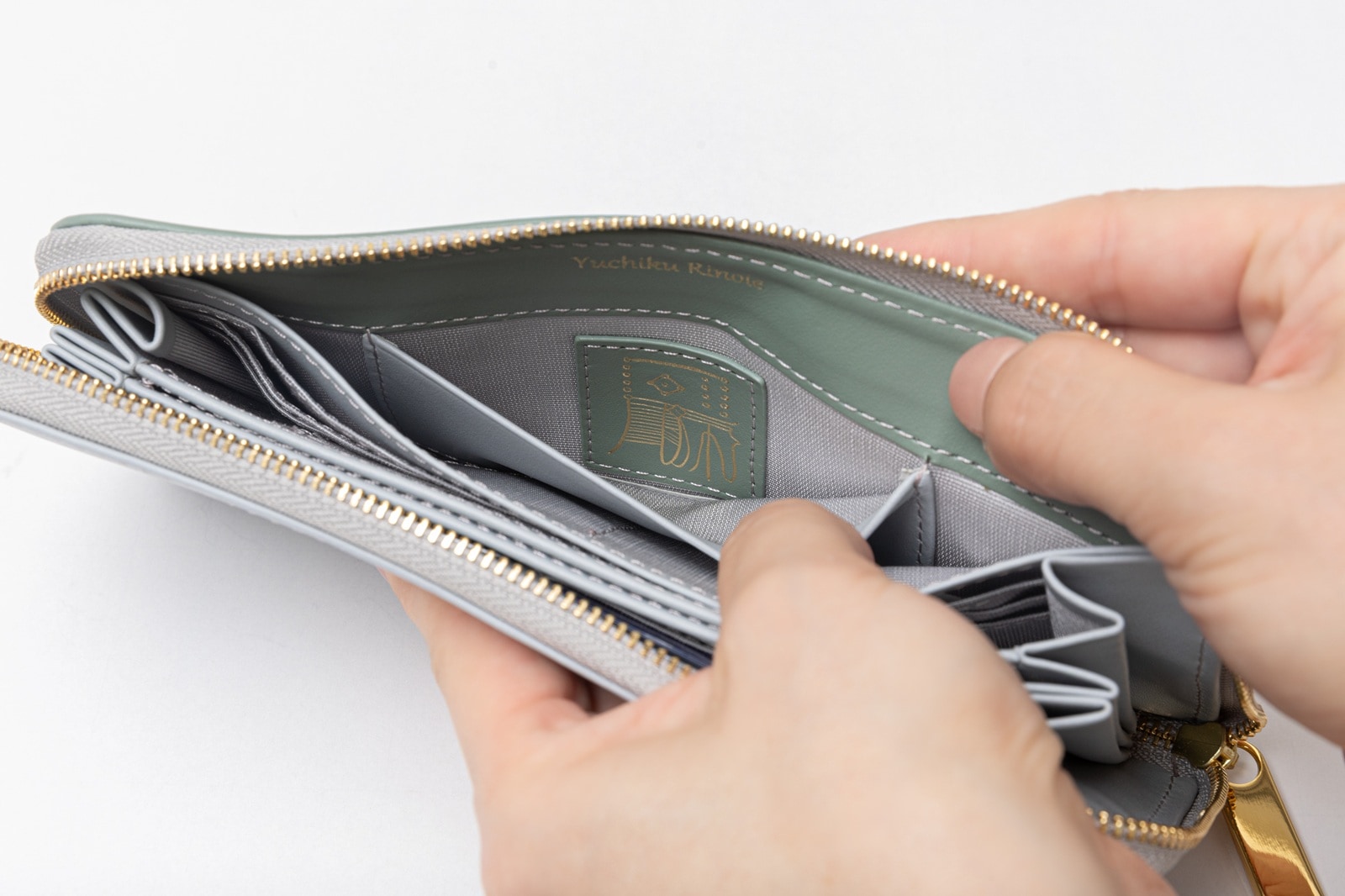 大富豪への禁断魔術【魔力の財布】金運　強力　億万長者　財運　転職 大富豪への禁断魔術【魔力の財布】金運 強力 億万長者 財運