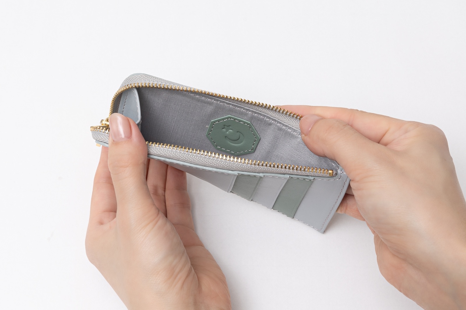 早期予約特典ガイド付き】男女共通・小銭入れ兼カードケース