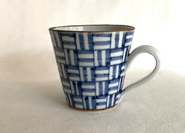 中尾万作 マグカップ 染付割付文