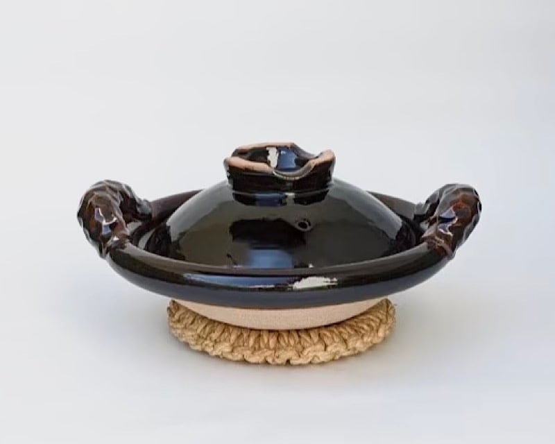 土楽窯 蓋付黒鍋 8寸 | ブランド,土楽窯 | YUI LIVINGS | 神戸三宮の