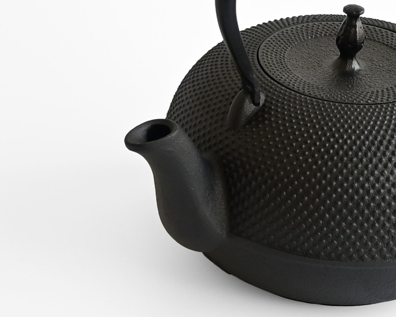 鉄瓶 観月アラレ 1.85L【送料無料】 | 和食器 | YUI LIVINGS | 神戸