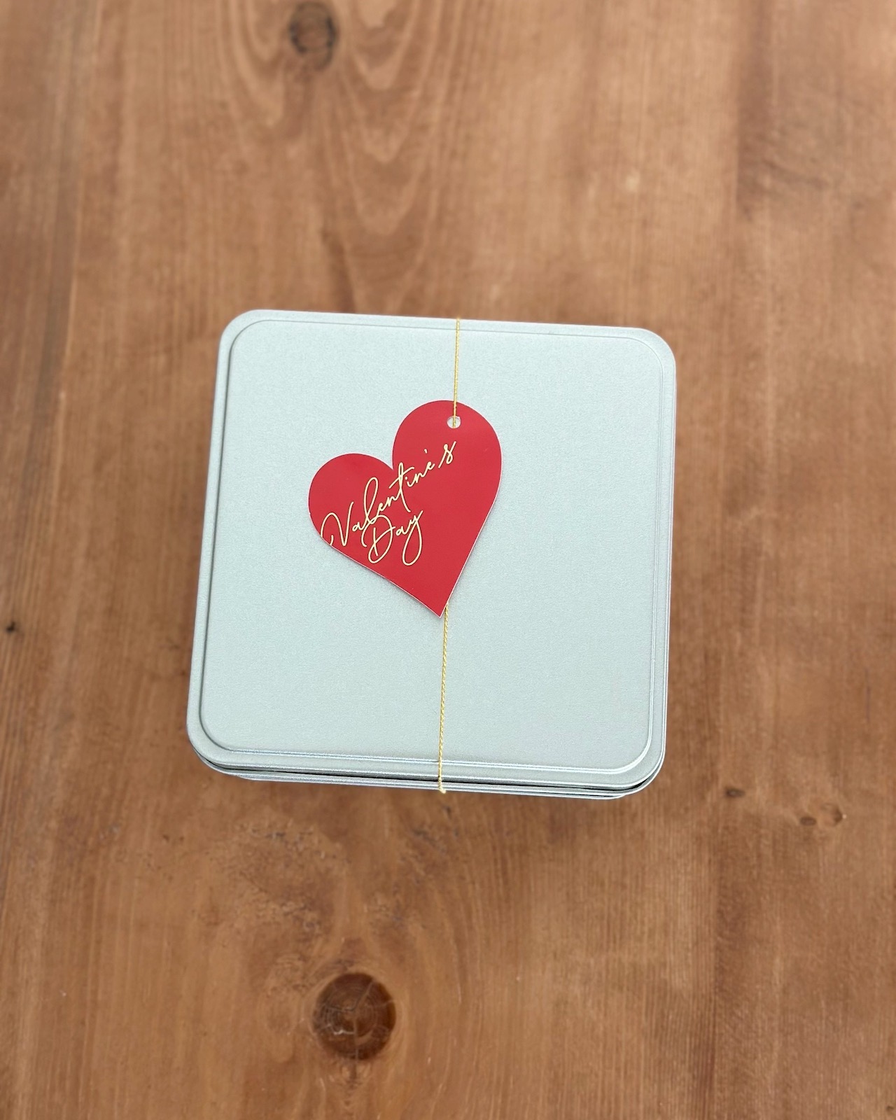 バレンタイン限定スペシャルアイスクリーム缶