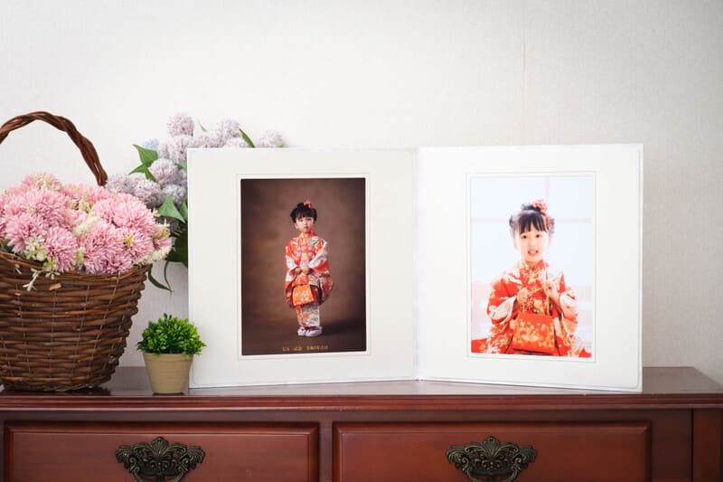 写真台紙 六切り 2面