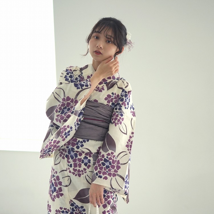 浴衣3点セット（F） 高級変わり織り 古典柄 レトロ アンティーク系 紫陽花 ベージュ系|浴衣（ゆかた）|レディース