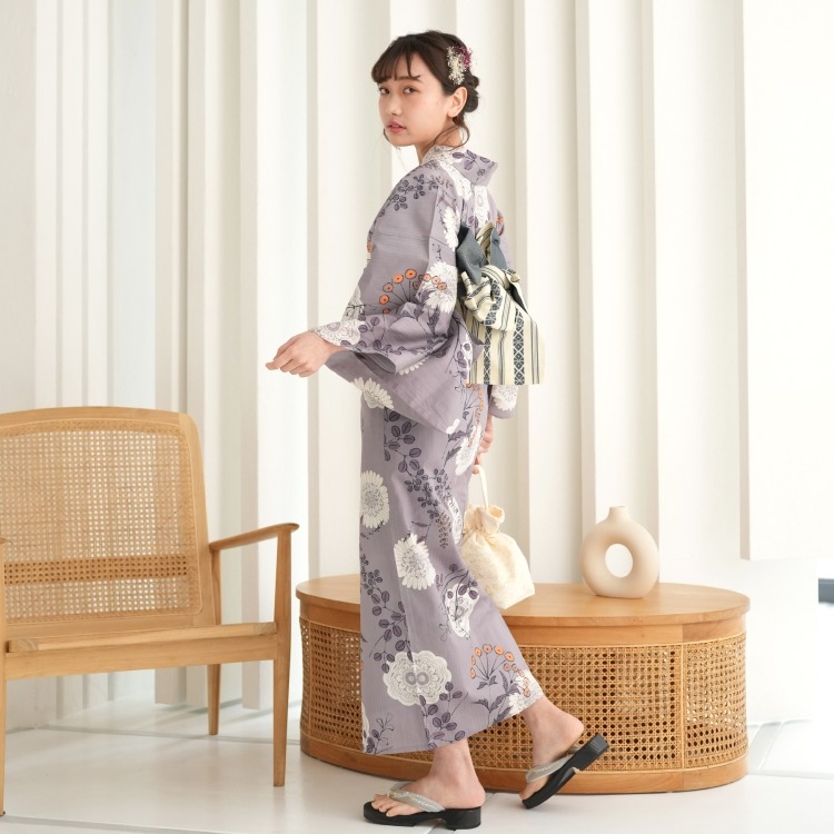 ニコアンティーク 浴衣3点セット（3L） 高級変わり織り 華やか 可愛い系 花々 紫系|浴衣（ゆかた）|レディース