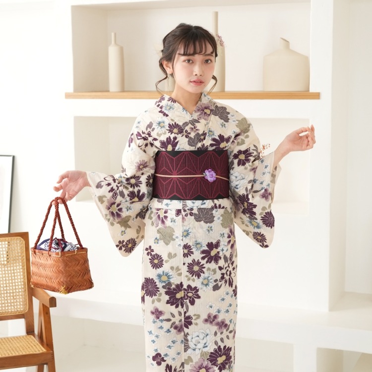 utatane 浴衣3点セット（3L） 高級変わり織り 古典柄 レトロ アンティーク系 花 ベージュ系|浴衣（ゆかた）|レディース