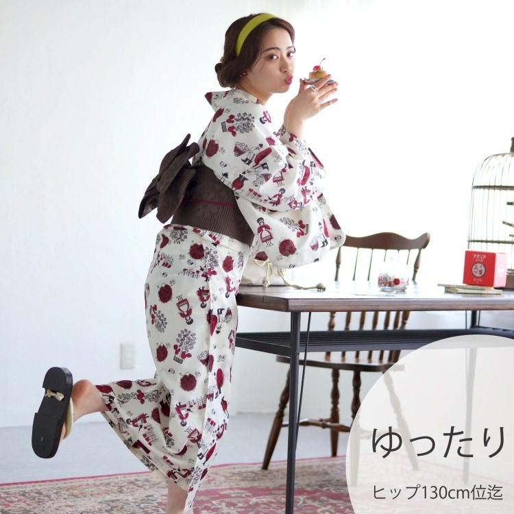 ニコアンティーク×アデリアレトロ 浴衣3点セット（3L） 国内染色 古典柄 レトロ アンティーク系 おとぎ話 薄いベージュ系|浴衣（ゆかた）|レディース